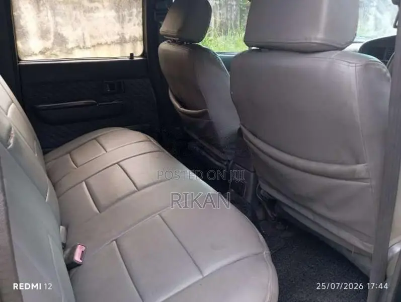 Toyota Hilux 109 1994 Pickup (Used)
