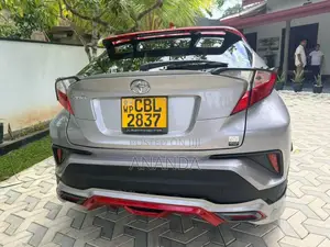 Toyota CHR NGX50 GT Turbo 2018 SUV (Used)