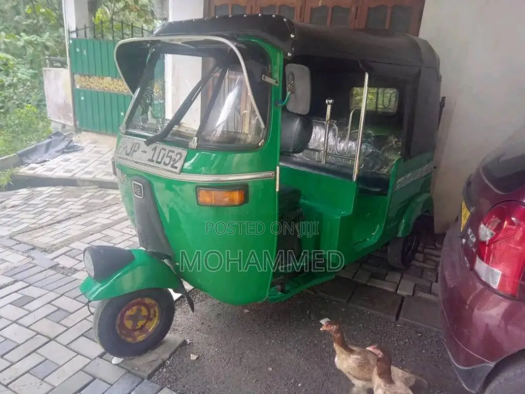 Bajaj 2 stroke 2004 Three Wheel (Used)