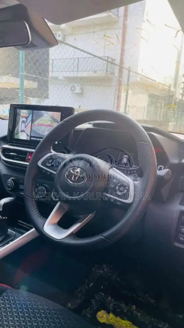 Toyota Raize Z Japan 2023 SUV (Used)