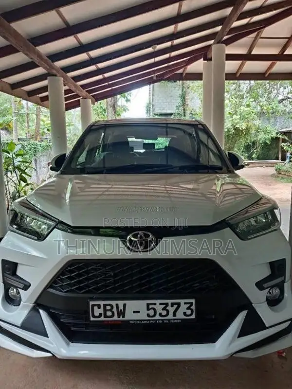 Toyota Raize 2025 SUV (Used)