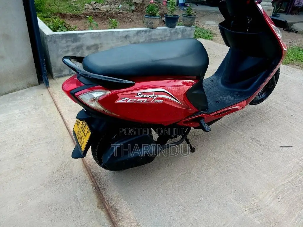 TVS Zest 2016 Motorbike (Used)