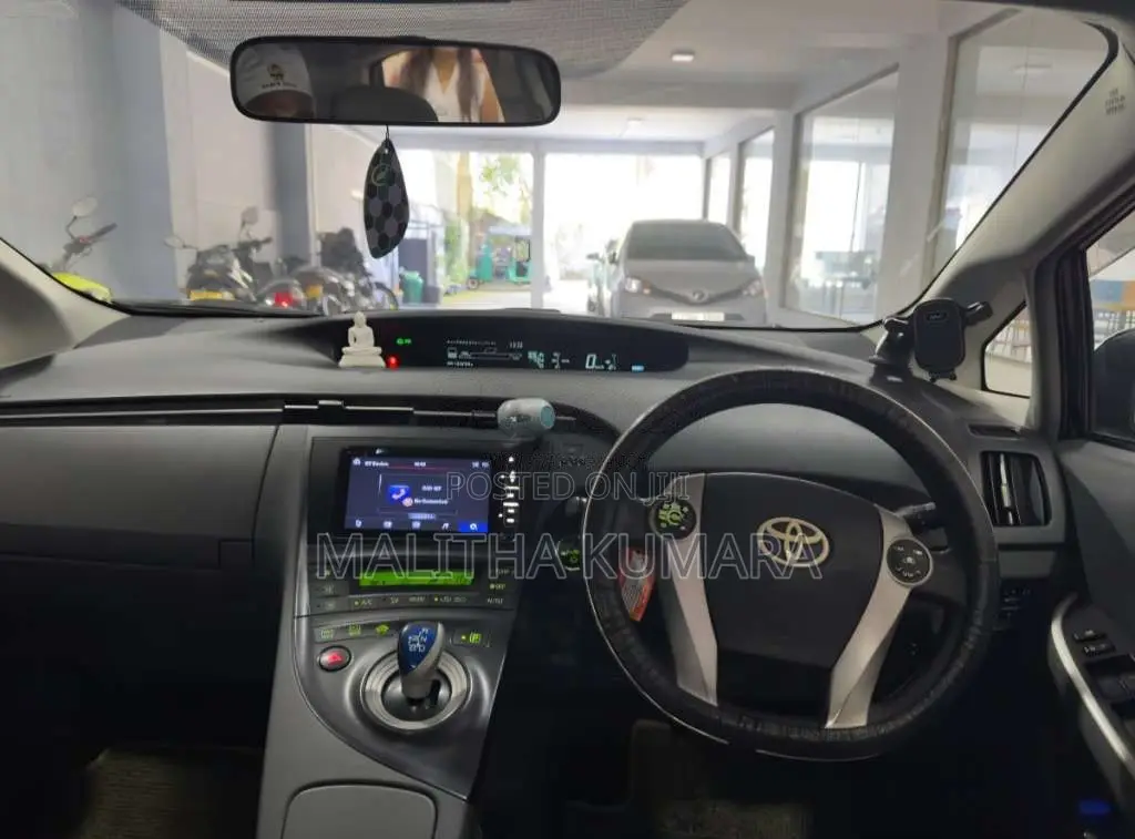 Toyota Prius 2009 Car (Used)
