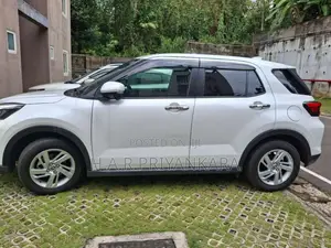 Toyota Raize Japan 2024 SUV (Used)