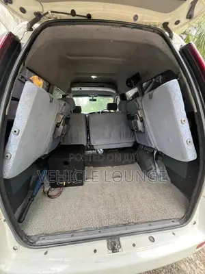 Toyota Noah KR41 1998 Van (Used)