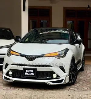 Toyota CHR 2018 SUV (Used)