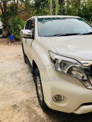 Toyota Land Cruiser Prado 2017 SUV (Used)