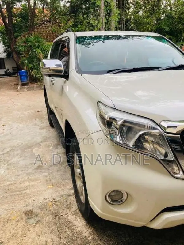 Toyota Land Cruiser Prado 2017 SUV (Used)