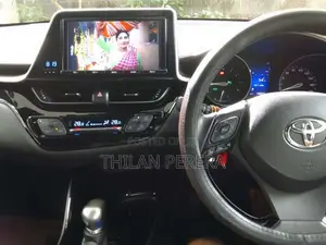 Toyota CHR 2017 SUV (Used)