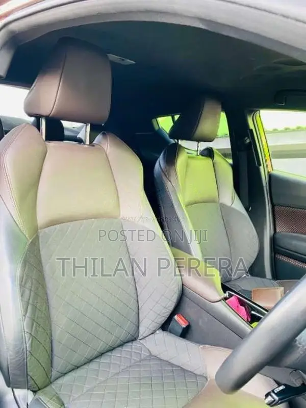 Toyota CHR 2017 SUV (Used)