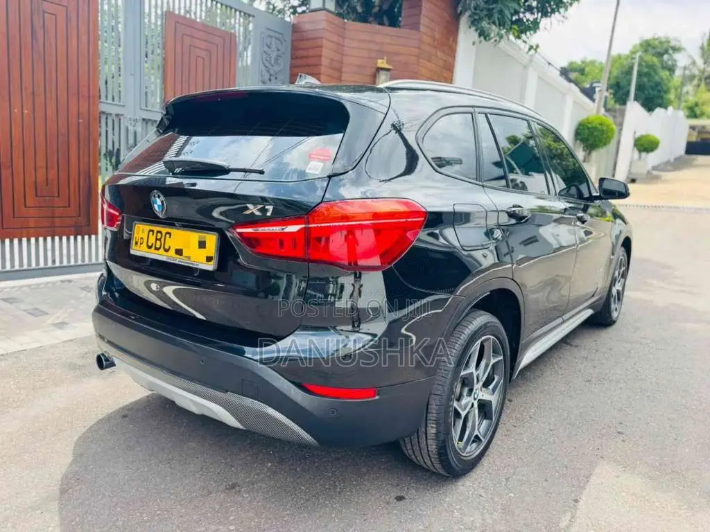 BMW X1 SDRIVE 2018 SUV (Used)