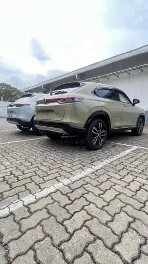Honda VEZEL Z Grade 2024 SUV Unregistered (Recondition)