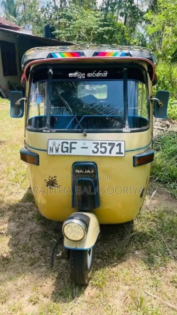 Bajaj 2 stroke 2001 Three Wheel (Used)