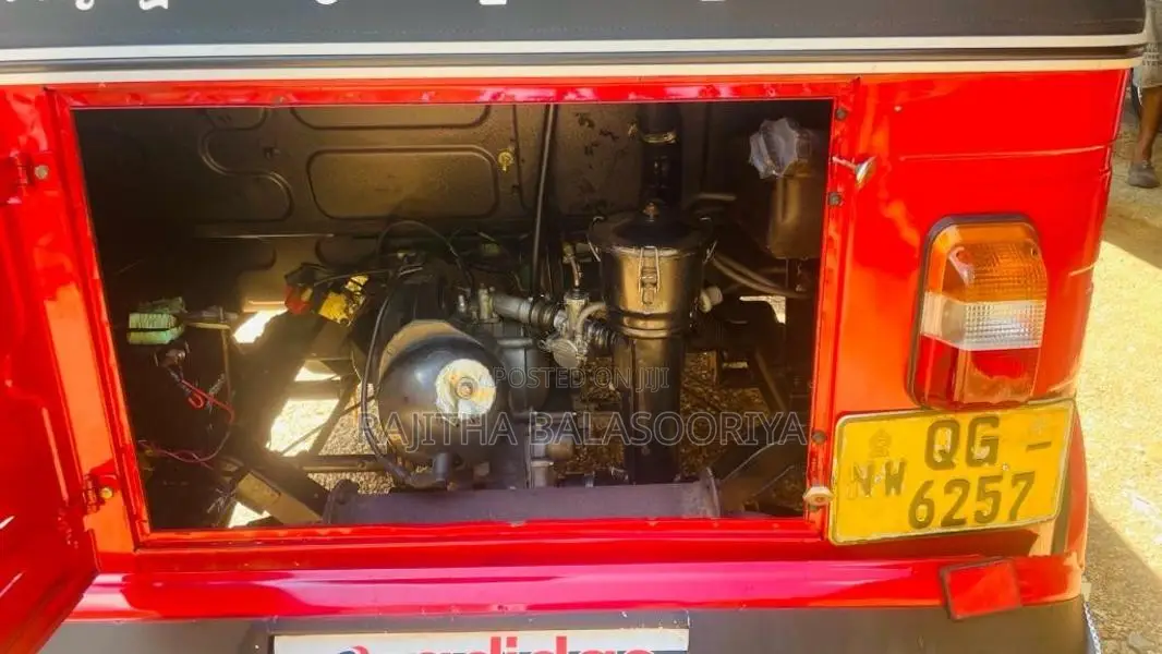 Bajaj 2 stroke 2006 Three Wheel (Used)