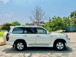 Toyota Land Cruiser 1999 SUV (Used)