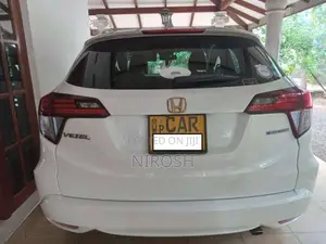 Honda Vezel 2016 SUV (Used)