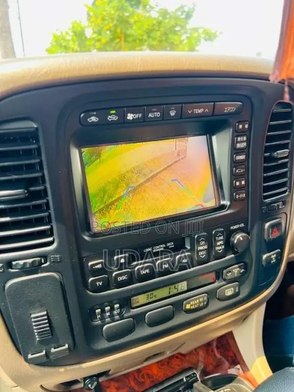 Toyota Land Cruiser 1999 SUV (Used)