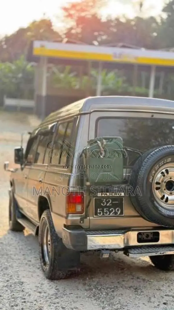 Mitsubishi Pajero 1988 SUV (Used)