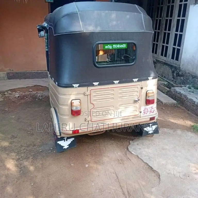 Bajaj RE 1985 Three Wheel (Used)