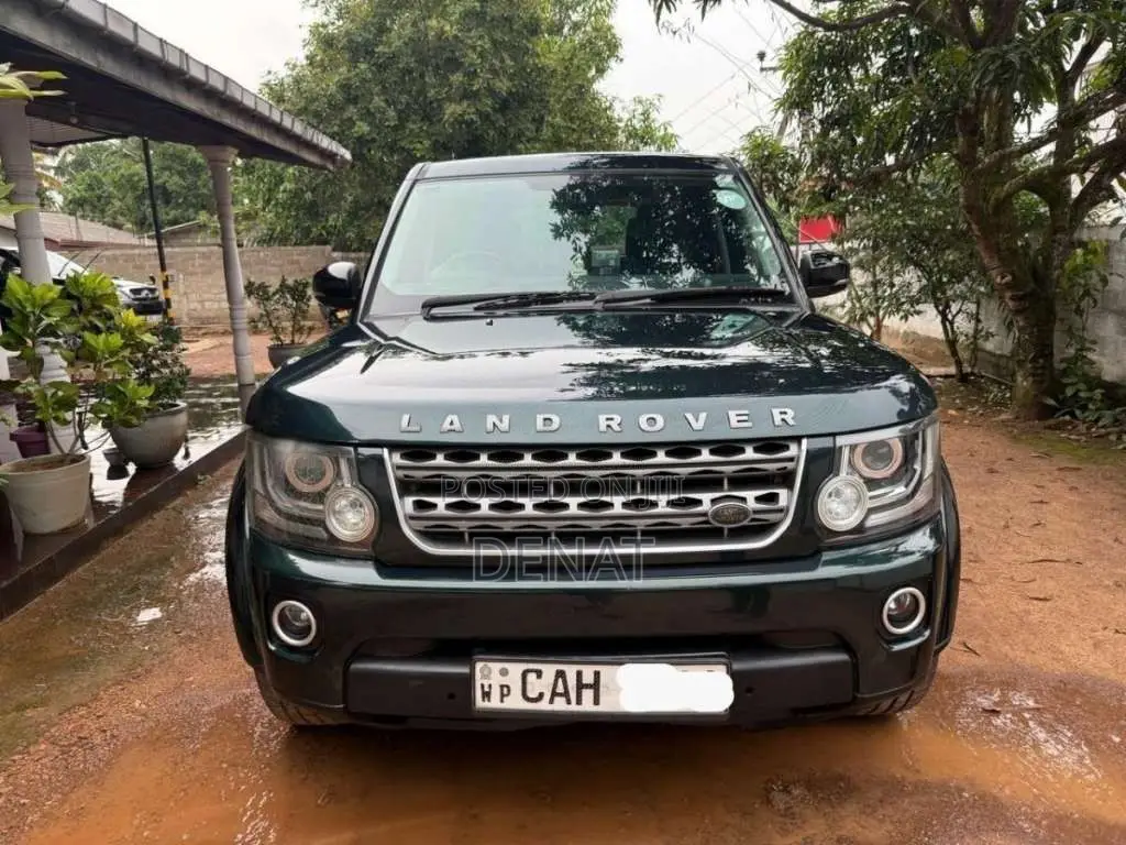 Land-Rover Discovery 5 2019 SUV (Used)