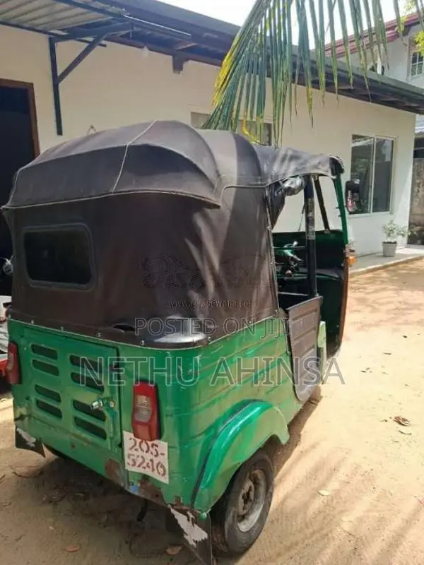 Bajaj 2 Stroke 1998 Three Wheel (Used)