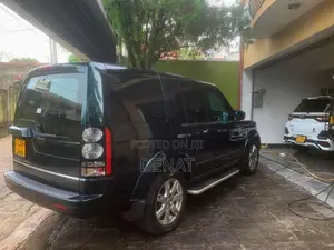 Land-Rover Discovery 5 2019 SUV (Used)