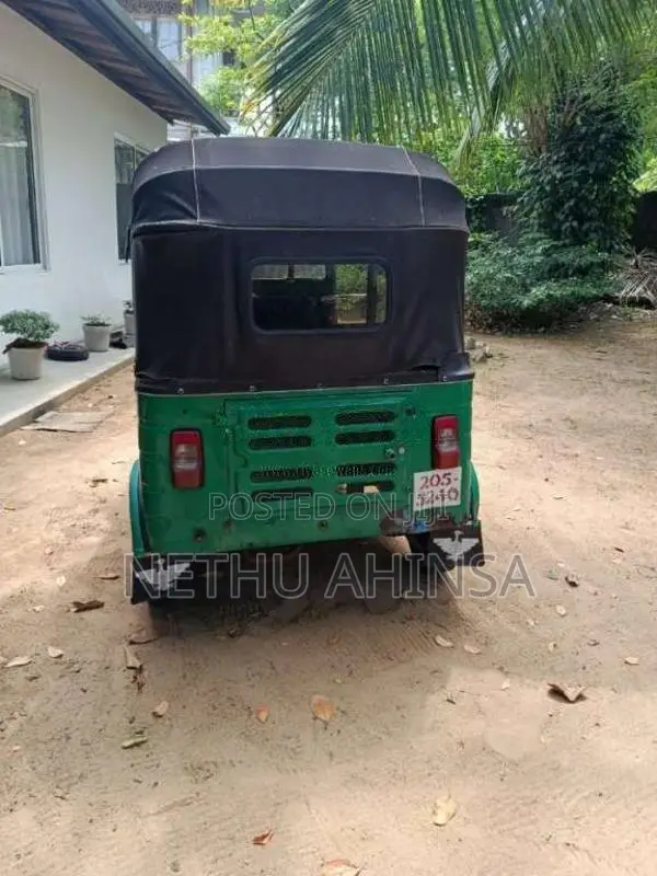 Bajaj 2 Stroke 1998 Three Wheel (Used)