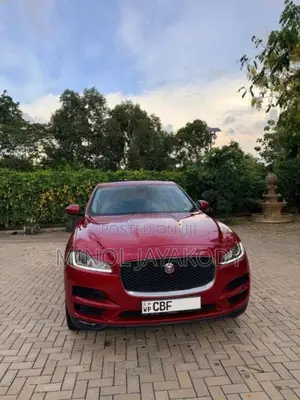 Jaguar F-Pace 2018 SUV (Used)