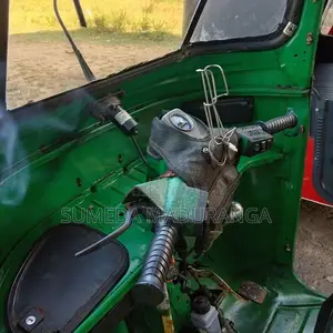 Bajaj 4 Stroke 2008 Three Wheel (Used)