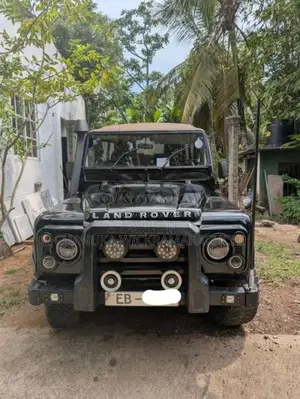 Land-Rover Defender 1976 SUV (Used)