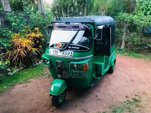 Bajaj RE 205 2012 Three Wheel (Used)