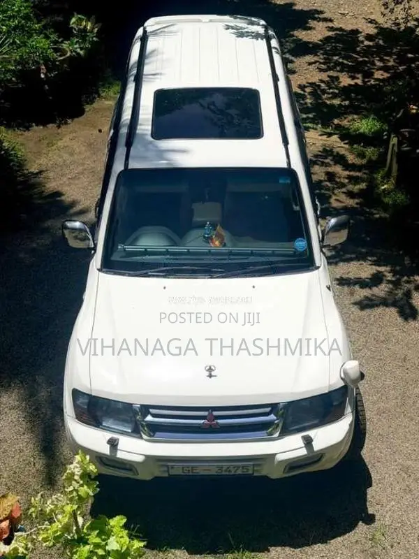 Mitsubishi MONTERO 2000 SUV (Used)