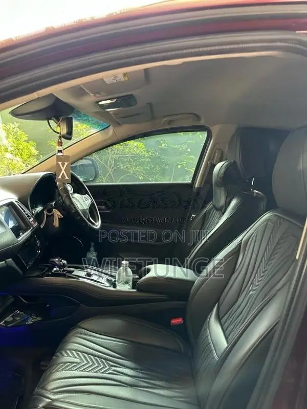 Honda Vezel 2015 SUV (Used)