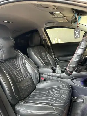 Honda Vezel 2015 SUV (Used)