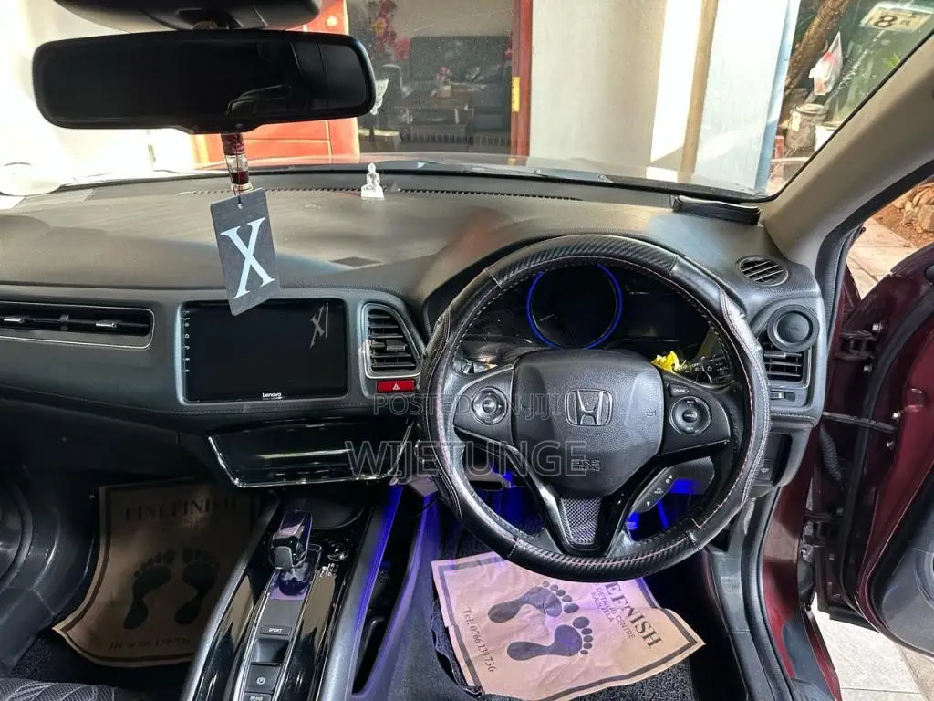 Honda Vezel 2015 SUV (Used)
