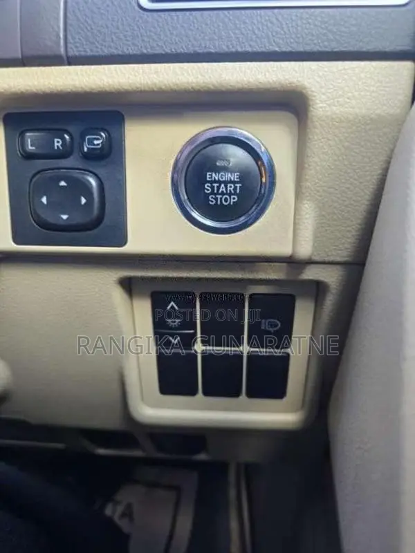 Toyota Prado 2014 SUV (Used)