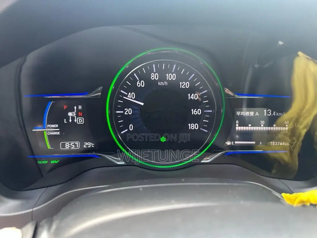 Honda Vezel 2015 SUV (Used)