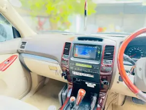 Toyota Land Cruiser Prado 120 2009 SUV (Used)
