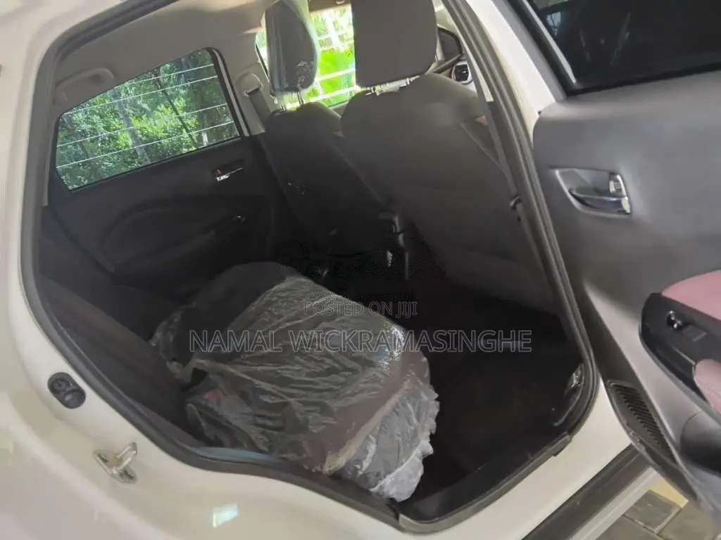 Toyota Taisor G Grade 2025 SUV (Used)