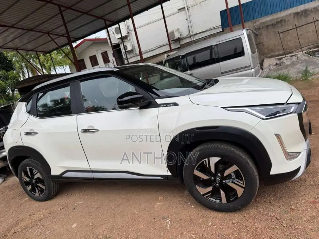 Nissan Magnite TEKNA PLUS 2025 SUV (Used)