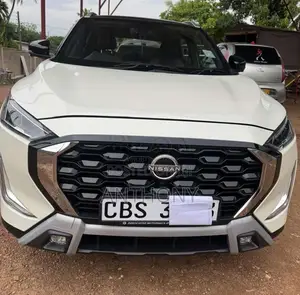 Nissan Magnite TEKNA PLUS 2025 SUV (Used)