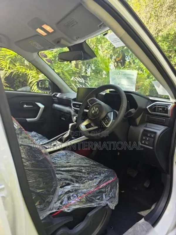 Toyota Raize 2026 SUV Brand New