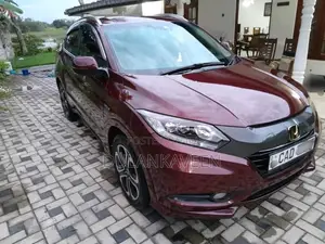 Honda VEZEL 2014 SUV (Used)