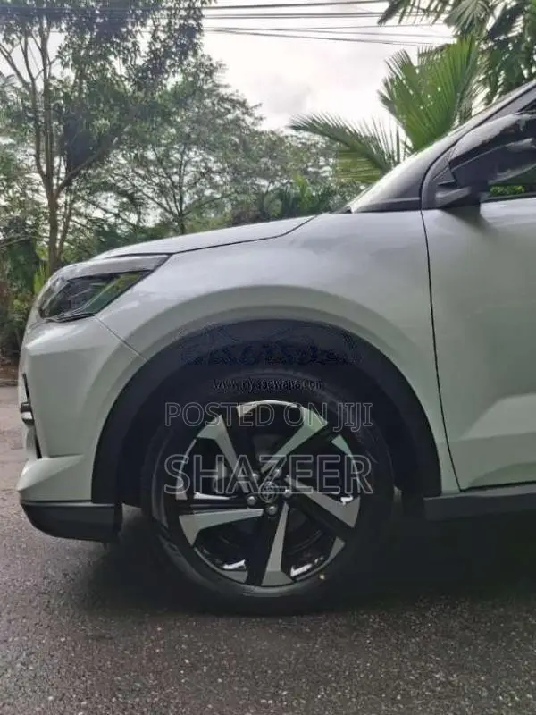 Toyota Raize 2025 SUV Unregistered (Recondition)