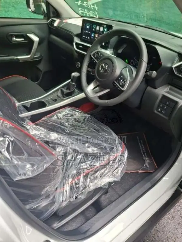 Toyota Raize 2025 SUV Unregistered (Recondition)