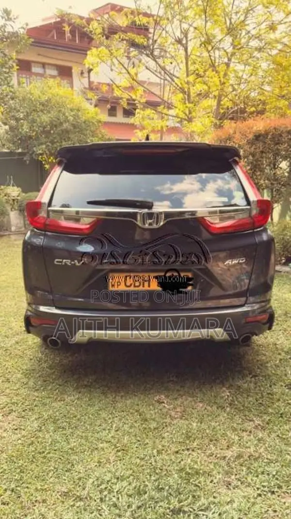 Honda CRV Masterpiece Japan 2018 SUV (Used)