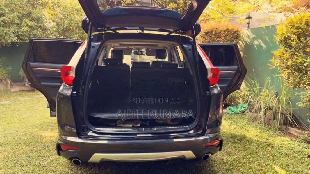 Honda CRV Masterpiece Japan 2018 SUV (Used)