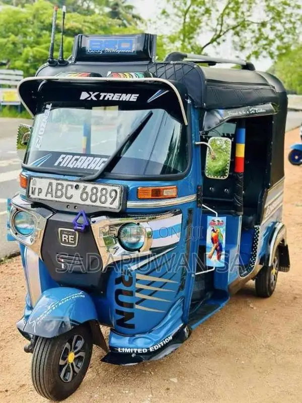Bajaj Re 4 stroke 2015 Three Wheel (Used)