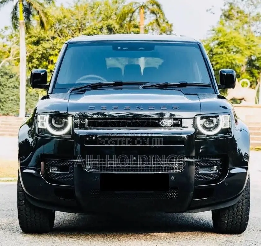 Range-Rover Defender 110 P300 2024 SUV Unregistered (Recondition)