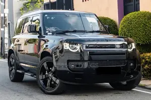 Range-Rover Defender 110 P300 2024 SUV Unregistered (Recondition)